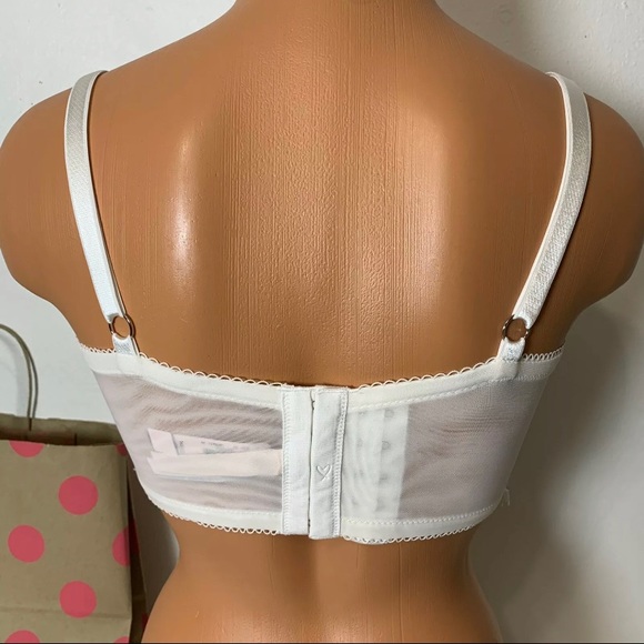 VICTORIA’S SECRET DREAM ANGELS PUSH UP UNLINED BRA - Picture 3 of 4